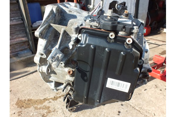 OPEL INSIGNIA A LIFT 2 0 CDTI AUTOMATIC GEARBOX 55590765 Part manufacturer Aisin