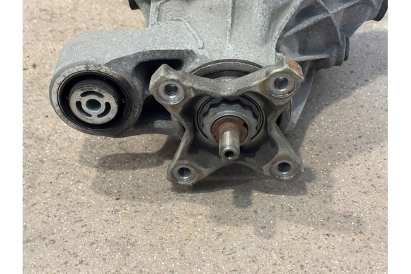Rear Differential Rear Mercedes Benz GLE W167 A1673504400 Installation side rear