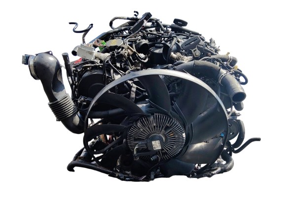 ENGINE COMPLETE LAND ROVER DISCOVERY IV L319 3 0TD 245KM 306DT 178TYS FILM Part manufacturer Land Rover OE