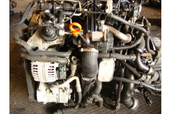 Engine Vw Passat B7 Golf VI Caddy III Octavia 2 0 TDI CFH injection Packaging status replacement