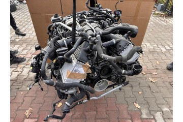 COMPLETE ENGINE BMW M5 F90 M8 F91 F92 F93 S63B44B 20km MILEAGE