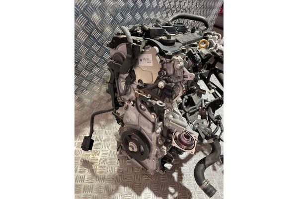 COMPLETE ENGINE 1 5 HYBRID M15A FXE TOYOTA YARIS IV 20 Car type passenger cars