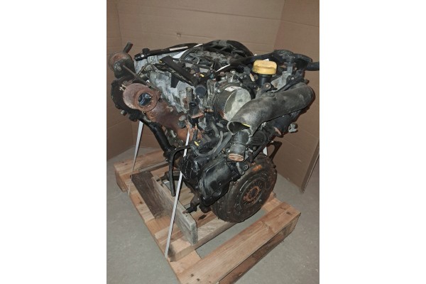 Motor 1.6MJ E4 1.6JTDM A16FD Completo para Doblo II 2012 para piezas s