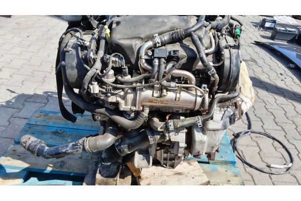 COMPLETE ENGINE LAND ROVER DISCOVERY 5 V 3 0D 306DT EURO 6 19OKW 94 THOUSAND K Catalog number of the part 306DT