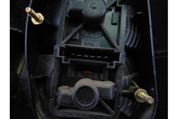 1688200564 PILOTO TRASERO IZQUIERDO MERCEDES-BENZ CLASE A (BM 168)