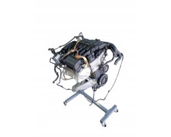 Volkswagen Touareg II 2013 Front Engine