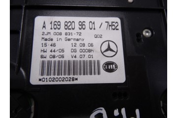 A1698209601 LUZ INTERIOR MERCEDES-BENZ CLASE B (BM 245)