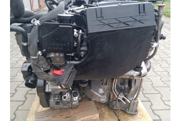 ENGINE MERCEDES E CLASS W212 350 3 0 CDI 642852 A6420104344 Part manufacturer Mercedes Benz OE