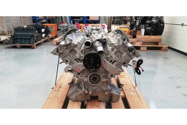 engine Ferrari Portofino Shortblock 2281684 NEW Catalog number of the part silnik Ferrari Portofino Shortblock 2281684 NOWY