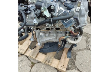 ENGINE TOYOTA YARIS III HYBRID 1 5 x1nz p92 Catalog number of the part Silnik Yaris