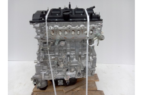 ENGINE 1AD TOYOTA RAV4 2 0 DIESEL Part manufacturer Toyota OE
