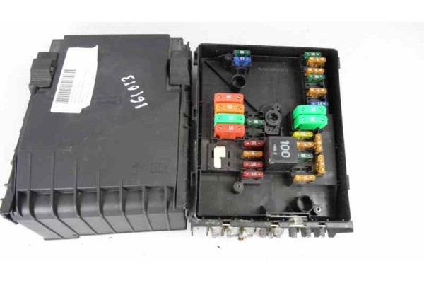1K0937125A CAJA RELES / FUSIBLES VOLKSWAGEN TOURAN (1T2)