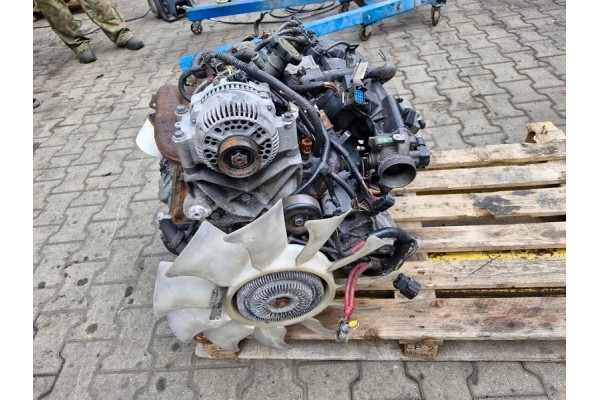 FORD EXPLORER II 2 4 0 B ENGINE POST