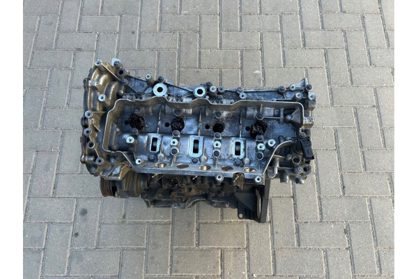 ENGINE 2 3 DCI Nissan NV 400 NV400 M9TA676 Euro 5 2010 15 front drive Part manufacturer Renault OE