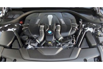 BMW G11 G12 750i 5 0i ENGINE POST N63B44C