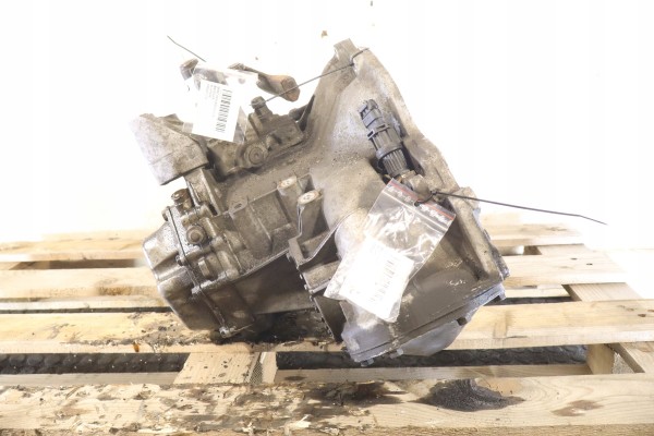 5 SPEED GEARBOX CHEVROLET CRUZE 1 6 Part manufacturer Chevrolet OE