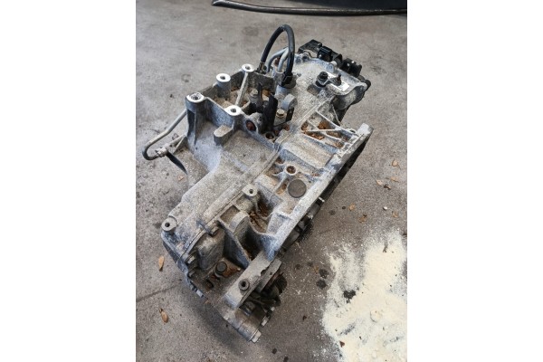 OPEL ASTRA K V 5 1 6 CDTI AUTOMATIC TRANSMISSION 6NLW 6T45 Catalog number of the part SKRZ