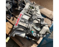 TRANSMISSION TL8B014 320102278R 1 5 DCI BLUE K9KU878 DACIA DUSTER II 4x4