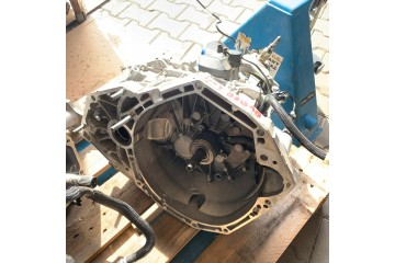 TRANSMISSION TL8B014 320102278R 1 5 DCI BLUE K9KU878 DACIA DUSTER II 4x4 Catalog number of the part SKRZYNIA BIEGOW TL8B014 3201