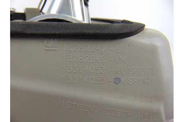 13282247 PILOTO TRASERO DERECHO INTERIOR OPEL ASTRA J SPORTS TOURER Sport 2010 13282247 195839 OPEL - 2