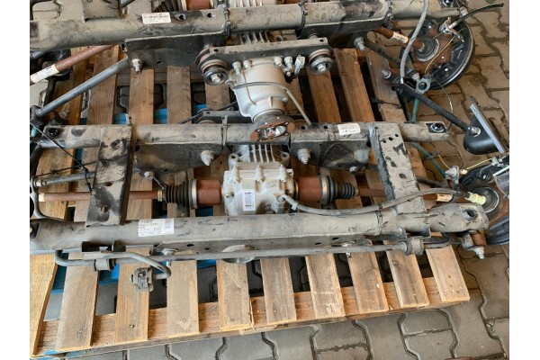 DIFUSOR DEL PUENTE TRASERO DEL DIFERENCIAL DACIA DUSTER II 4x4 1.5 DCI