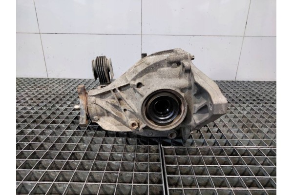 DIFFERENTIAL REAR DIFFERENTIAL MERCEDES C W205 1 6 CDI 2 823 Engine type diesel
