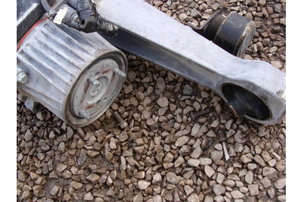 Puente Trasero Toyota Urban Cruiser 4WD AWD 4x4