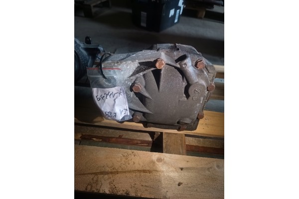 BMW E84 X1 Lift X drive Bridge dyfer 7599396 Differential transmission rear 3 38 Part manufacturer BMW OE
