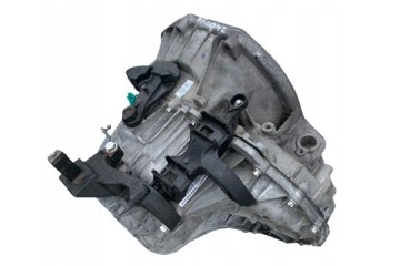 TRANSMISSION Nissan NV 400 NV400 2 3 DCI PF6042 ADBLUE Transmission type not specified