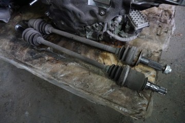 SUBARU LEVORG 1 6 TURBO TRANSMISSION TR580R58BA 2016year Transmission type automatic