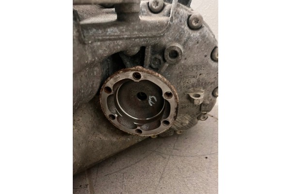 GEARBOX VW SKODA SEAT AUDI 4X4 LNM Transmission type manual