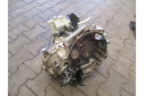 VW POLO 2013 2017 6R 1 0 MPI 1 2 MPI GEARBOX SND Transmission type manual