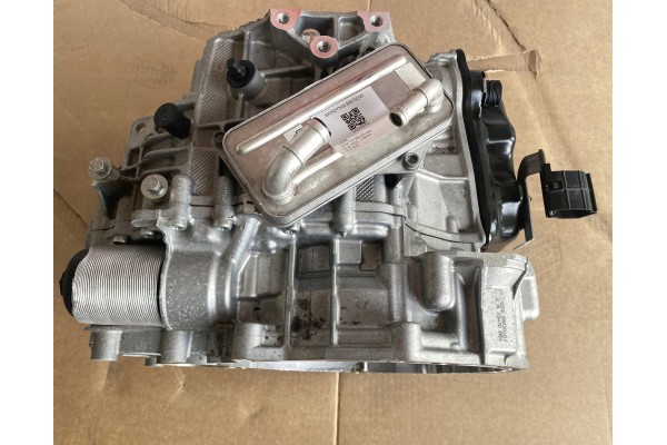 GD VW T7 MULTIVAN 2 0TDI GEARBOX DSG VDB 13 km Packaging status replacement