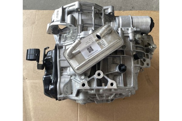 GD VW T7 MULTIVAN 2 0TDI GEARBOX DSG VDB 13 km Engine type diesel