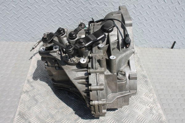 GEARBOX SH93JF KIA OPTIMA IV 1 7 CRDI 15 20 Catalog number of substitutes SKRZYNIA MANUAL
