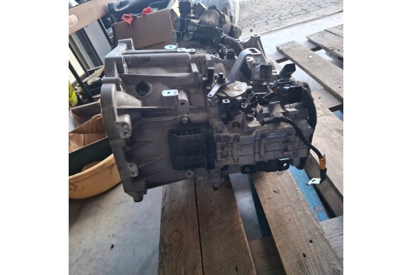 KIA SPORTAGE IV 4 15 M87U 1 6 TGDI T GDI G4FJ 2WD GEARBOX AUTOMATIC Part manufacturer Kia OE