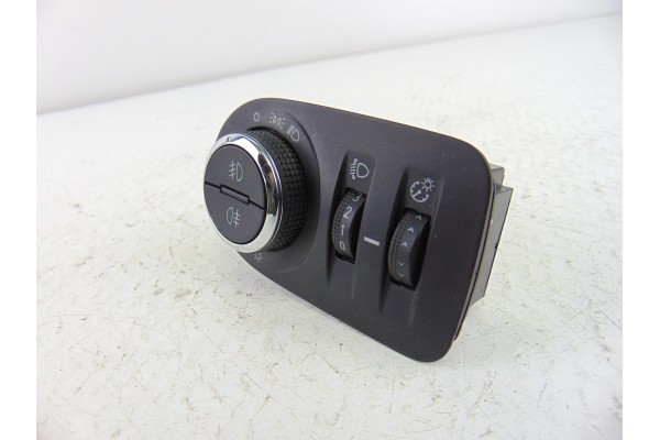 13470445 MANDO LUCES OPEL CORSA E Selective 2017 13470445 204715 OPEL - 3