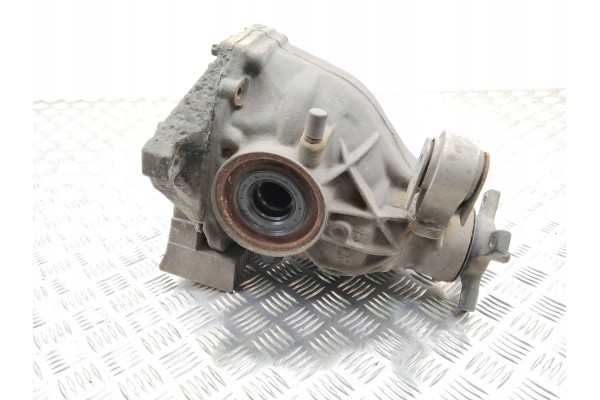 2011 Mercedes Benz CLS C218 AMG Rear Differential 2183503200 Car type passenger cars