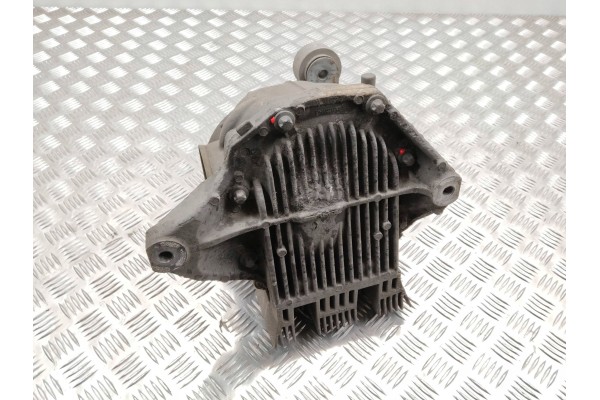 2011 Mercedes Benz CLS C218 AMG Rear Differential 2183503200 Installation side multipurpose