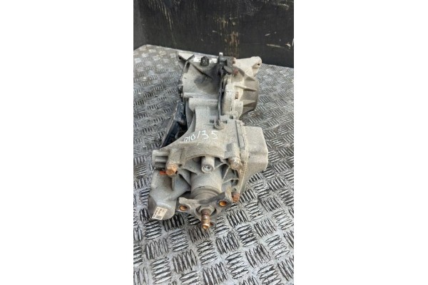 Rear differential BMW X1 2017 869260202 Part manufacturer BMW OE