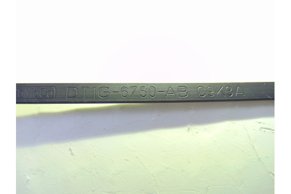 DT1G-6750-AB VARILLA ACEITE FORD ECOSPORT (CR6)