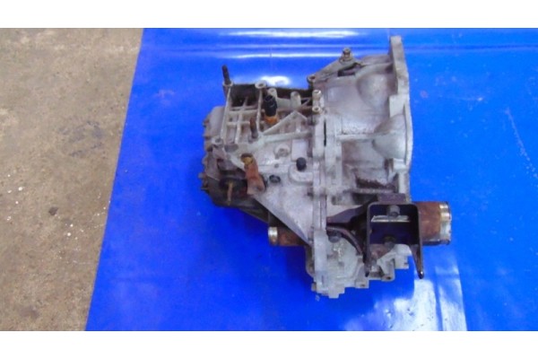 GEARBOX J5 2 0B PETROL KIA SPORTAGE II TUSCON I 04 09R Packaging status replacement