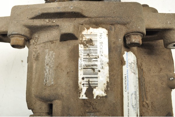 SPORTAGE III HYUNDAI IX35 2 0 CDTI DIFFERENTIAL BRIDGE DIFFERENTIAL M0003915 2 533 Catalog number of the part M0003915 2 533