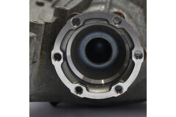 Audi A6 C8 2 0Tfsie Differential Rear Diffuser Rear I 44 10 RQA 09R500043C Catalog number of substitutes 09R500043C 09R 500 043 