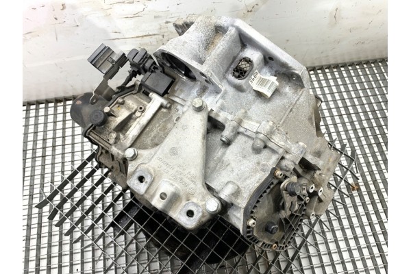 GEARBOX VW PASSAT B8 URK 1 5 150KM Car type passenger cars