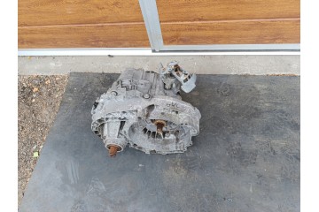 Transmission VW T5 2 5 manual GWC 142 thousand