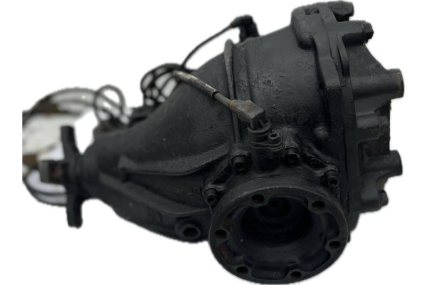 DYFER REAR BRIDGE 2 65 MERCEDES S 600 V12 W140 1403510405 OE Part manufacturer Mercedes Benz OE