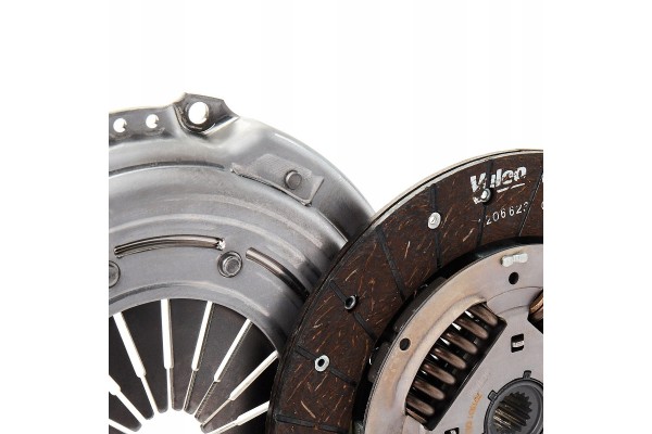 Clutch set VALEO 845180 fits PEUGEOT 2008 Kombi CU 308 SW I Quality of parts according to GVO Q original with factory logo OEM O