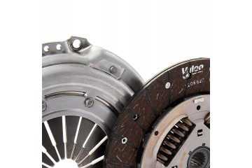 Clutch set VALEO 845180 fits PEUGEOT 2008 Kombi CU 308 SW I Quality of parts according to GVO Q original with factory logo OEM O