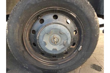 OPEL MOVANO Furgón medio batalla3.3t